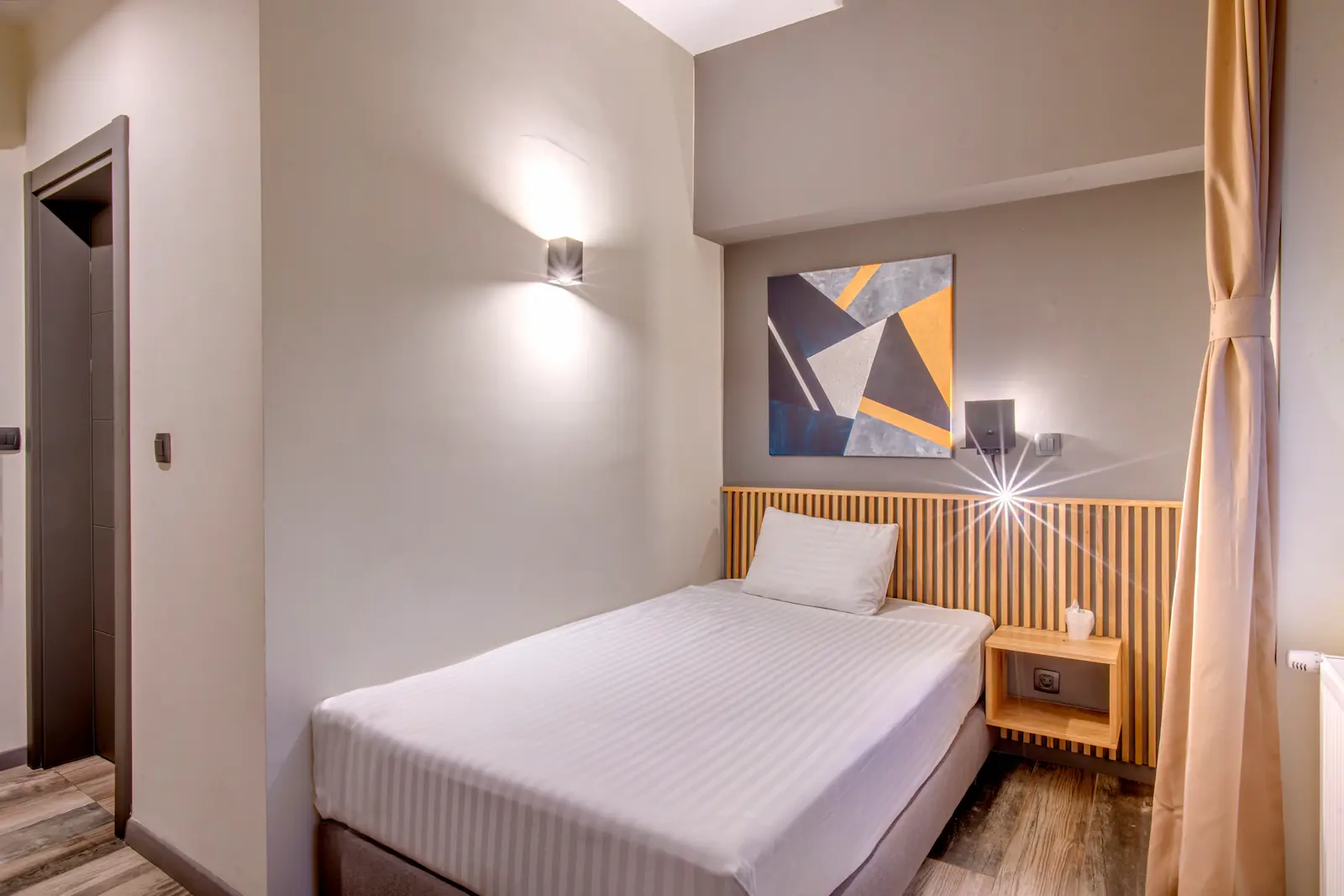 Hotel Forty One image reservation at Y-Sky-Lead