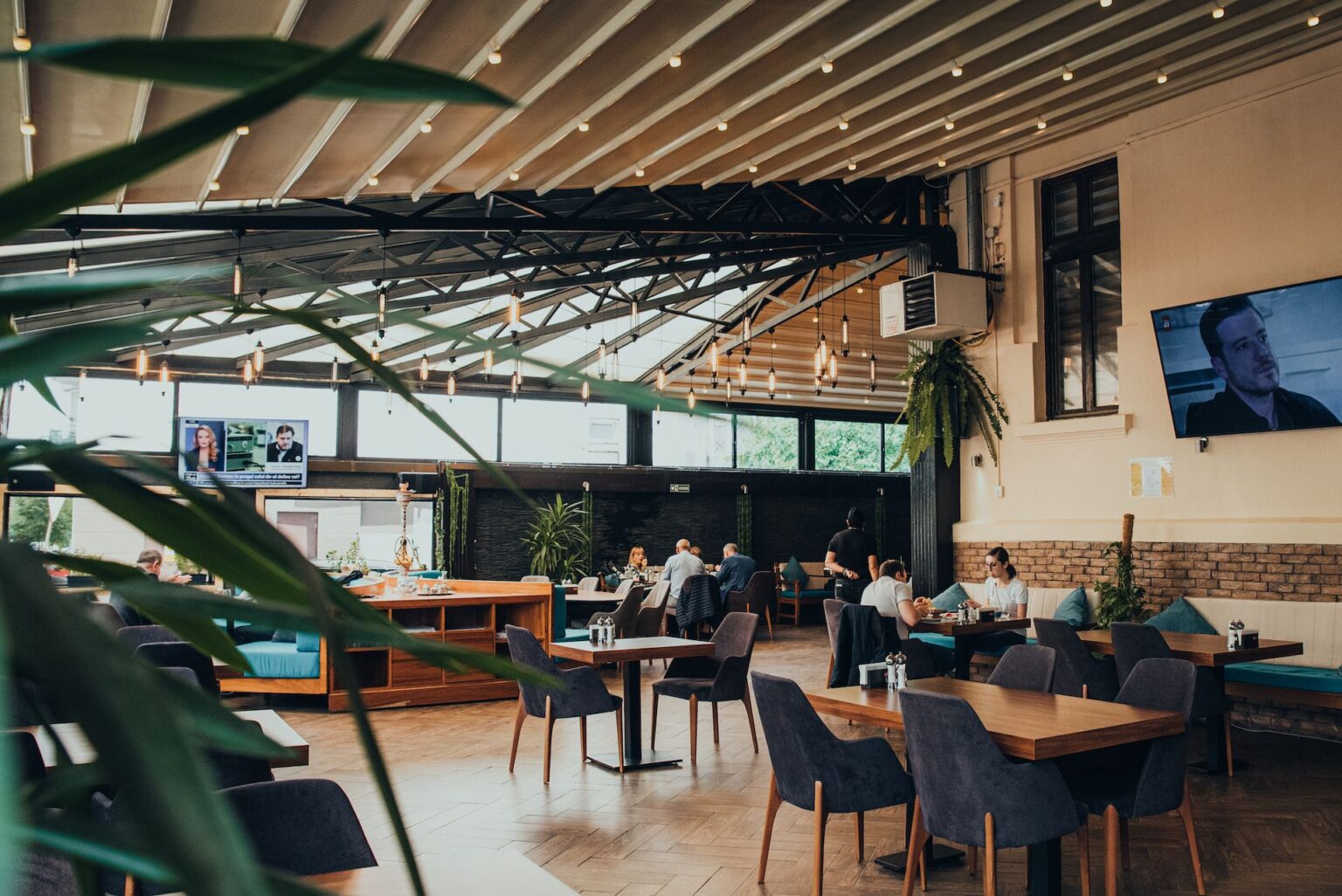 Table Reservation – Turquoise Restaurant